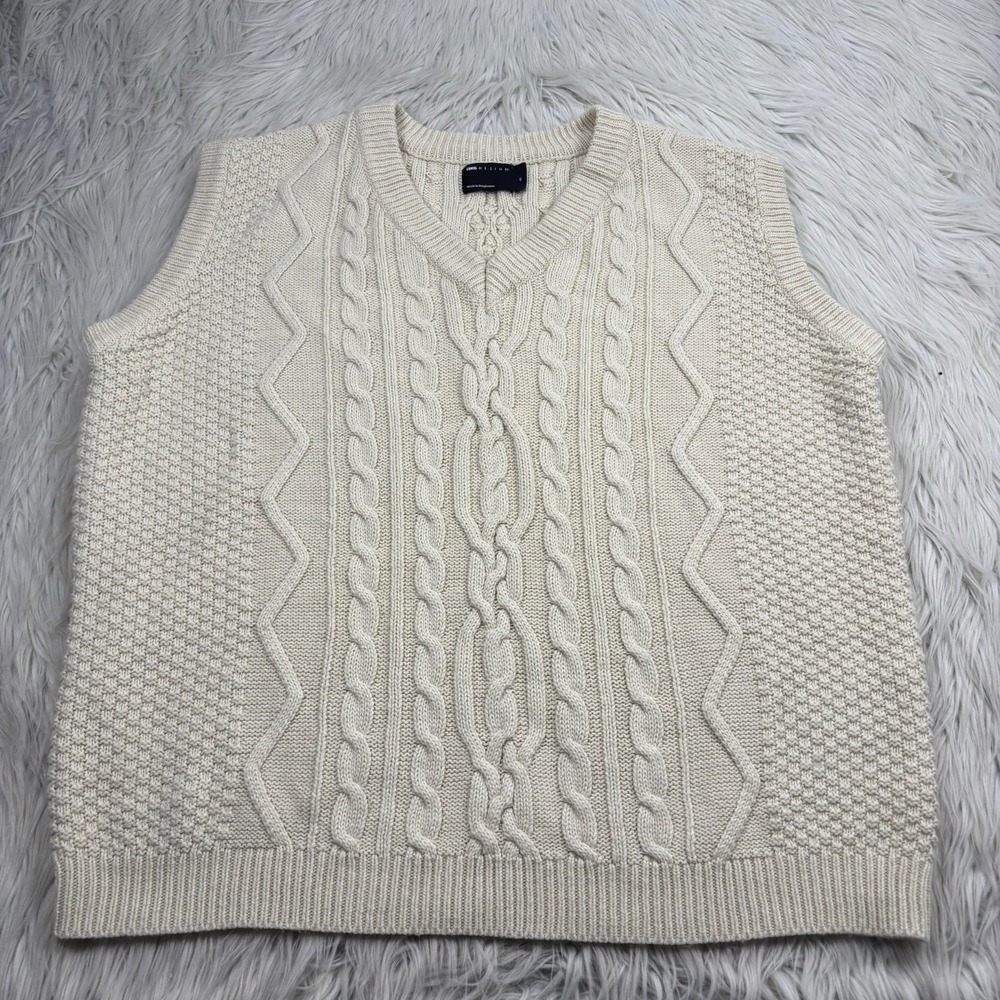 ASOS Men's Unisex M Oversized V-Neck Knit Sweater Vest Preppy Academia Heritage